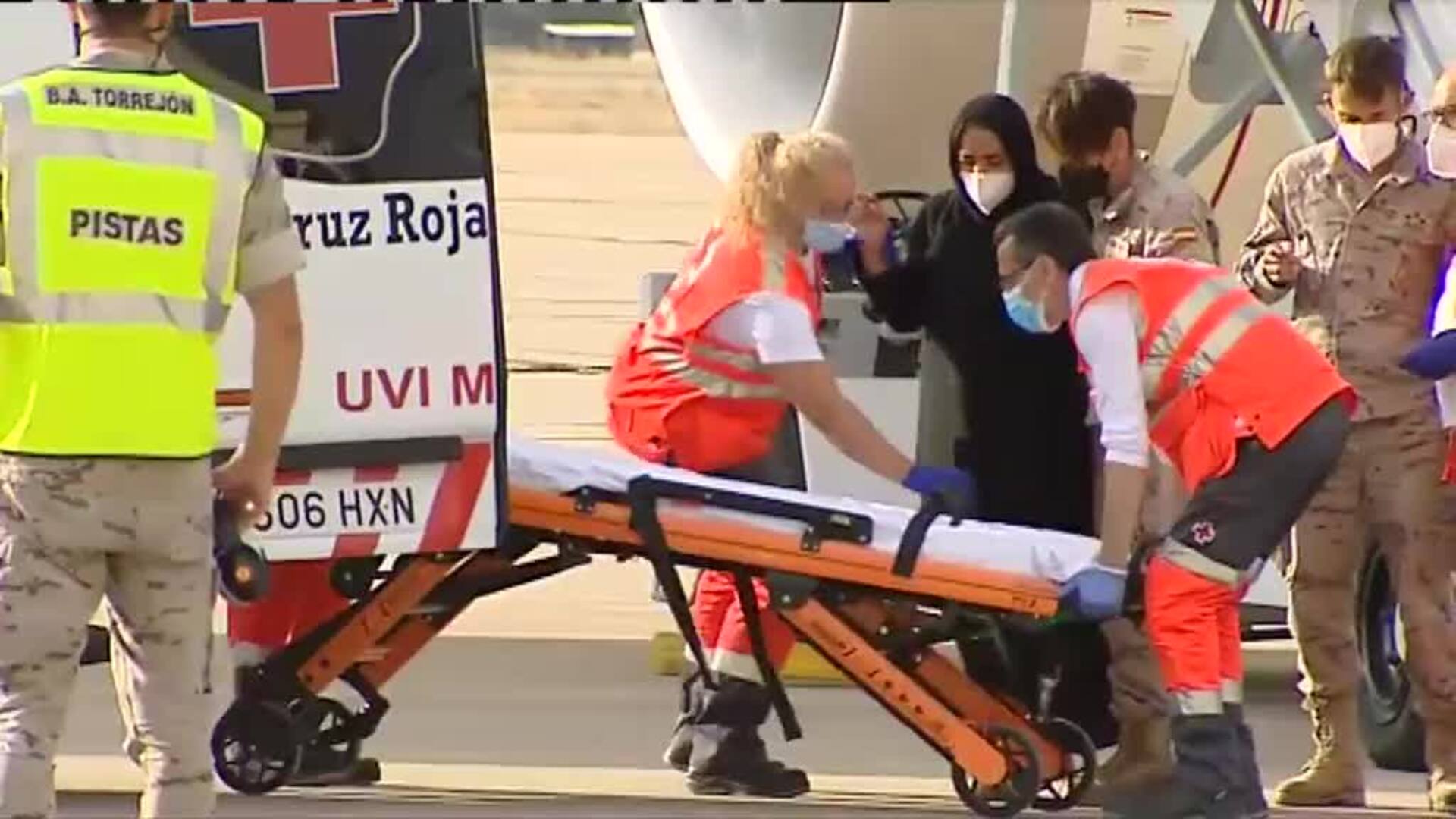 Aterriza en la base de Torrejón un nuevo avión con 260 colaboradores afganos