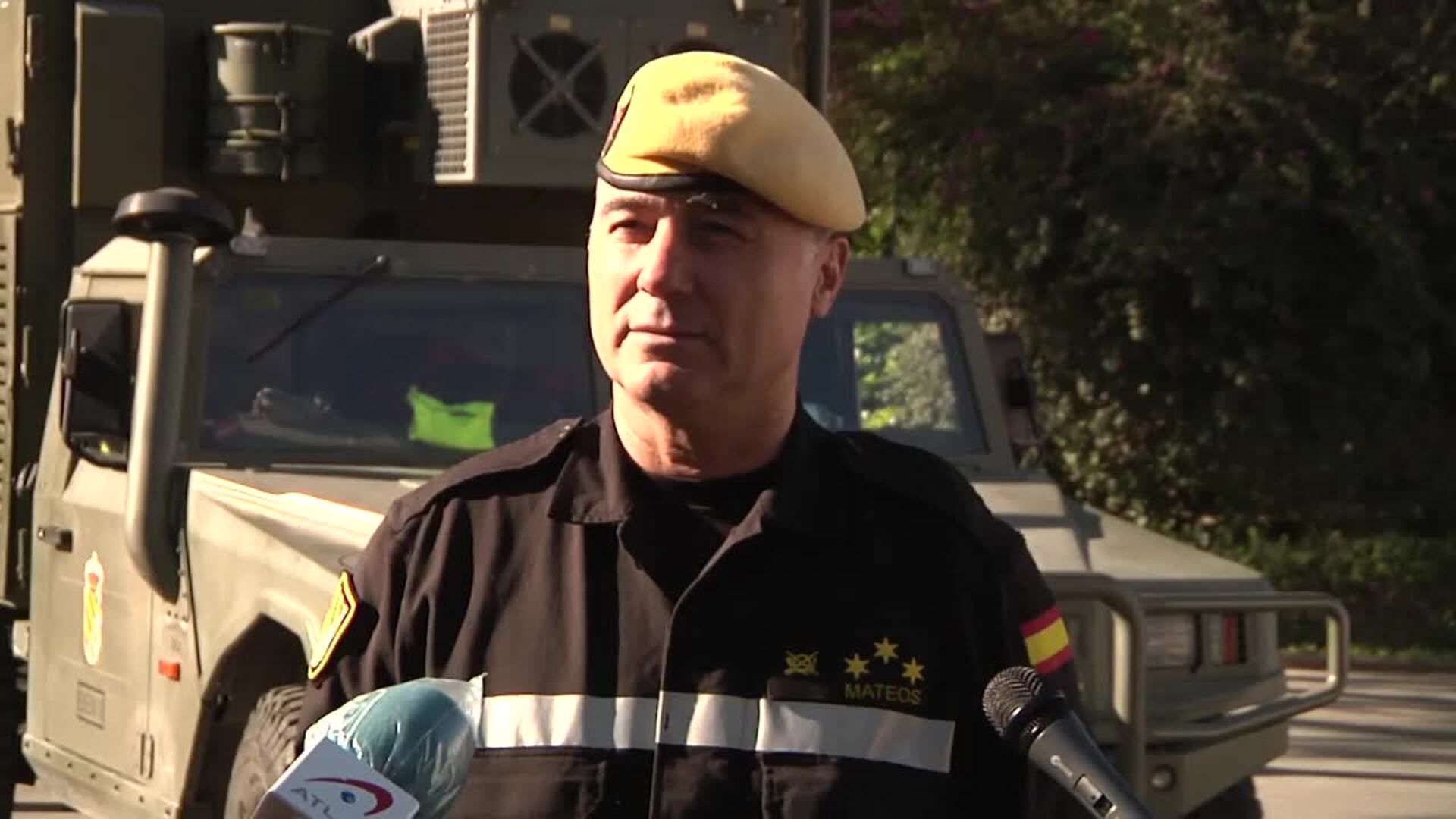 Un total de 110 militares de la UME trabajan desinfectando Sevilla