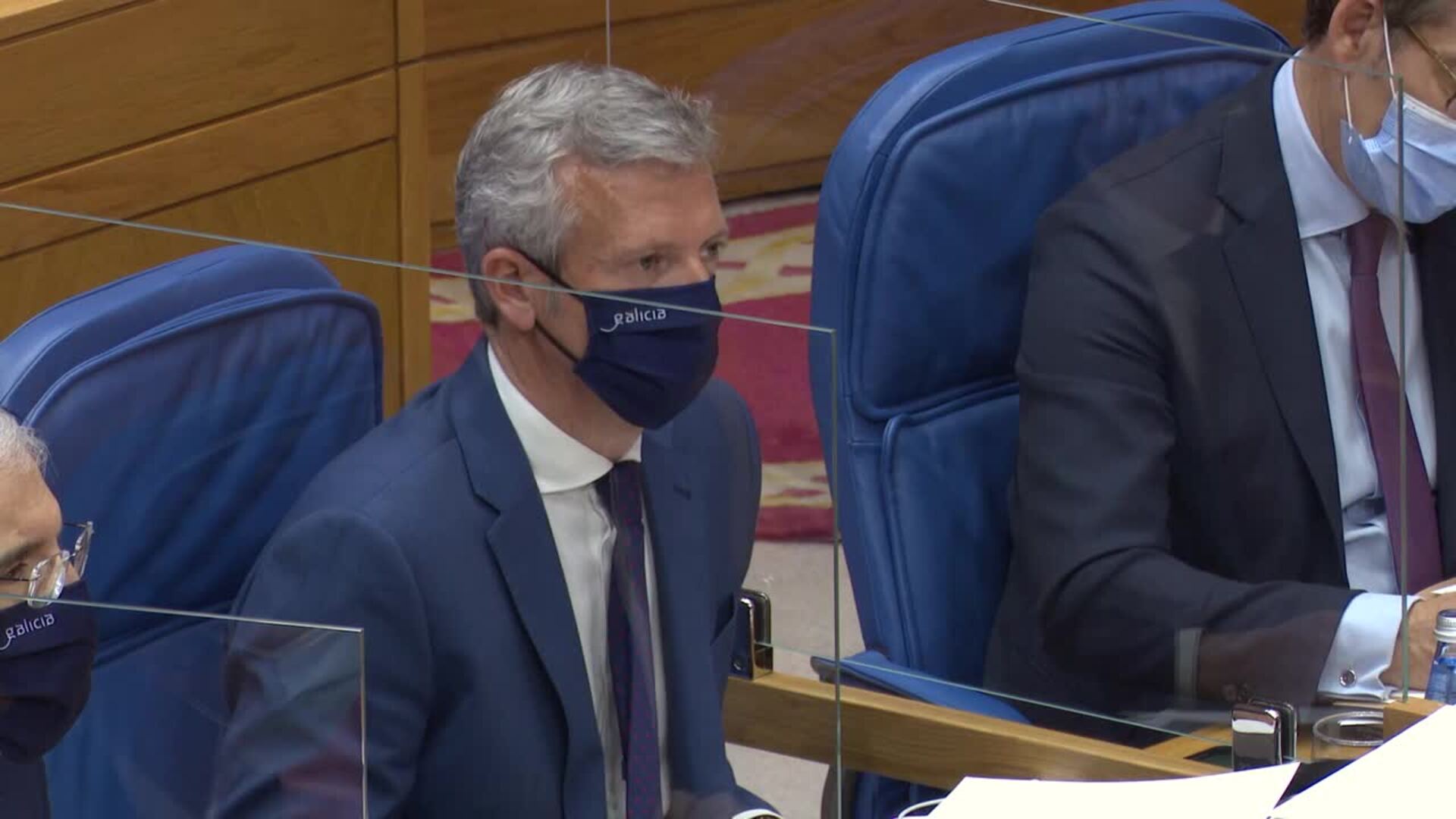 Rueda, elegido presidente de la Xunta con el ‘no’ de la oposición, promete gobernar “para todos”