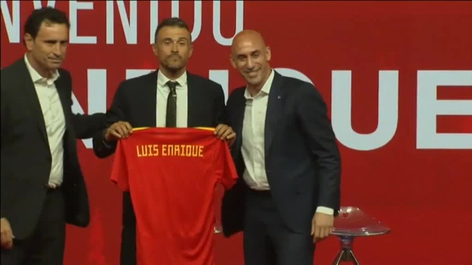 Luis Enrique seguirá siendo seleccionador como mínimo hasta el Mundial