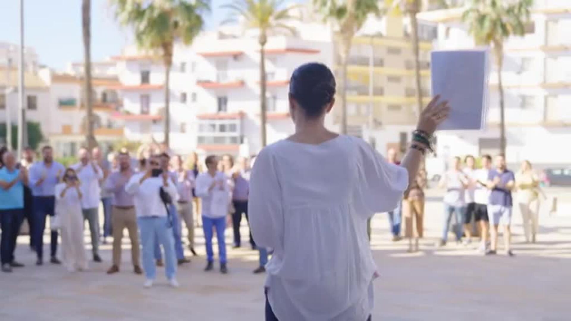 Olona pide personarse en el expediente de su baja en el padrón de Salobreña