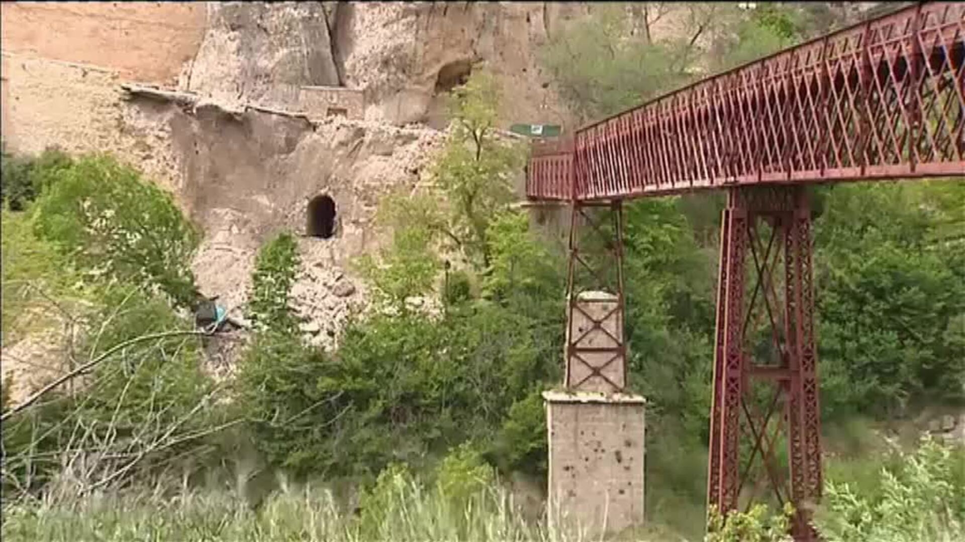 Se derrumba el principal acceso peatonal a las Casas Colgadas de Cuenca