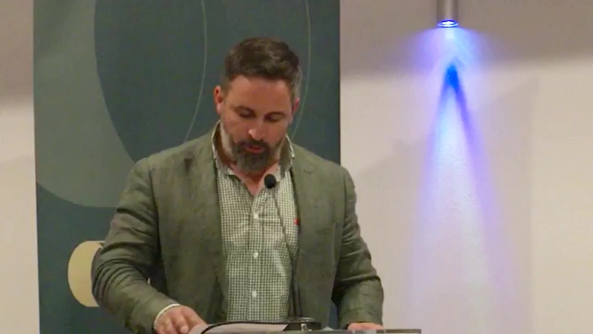 Abascal: &quot;El multiculturalismo solo ha supuesto el auge del fundamentalismo islámico&quot;