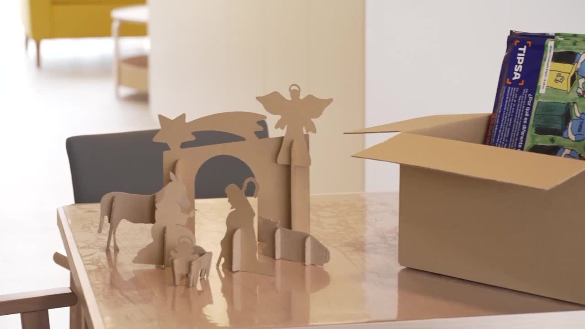 La campaña “Sobres Solidarios” colabora con mujeres con discapacidad intelectual