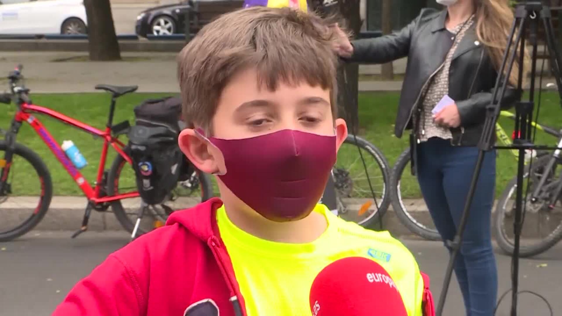 Más de 3.000 personas participan en la I Ruta contra el Cáncer de la AECC