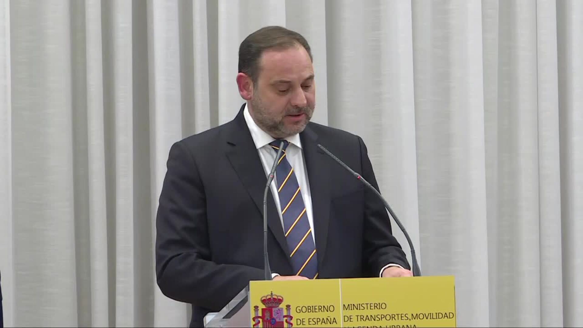 Ábalos subraya que el nuevo Gobierno &quot;representa la fuerza y vigencia&quot;