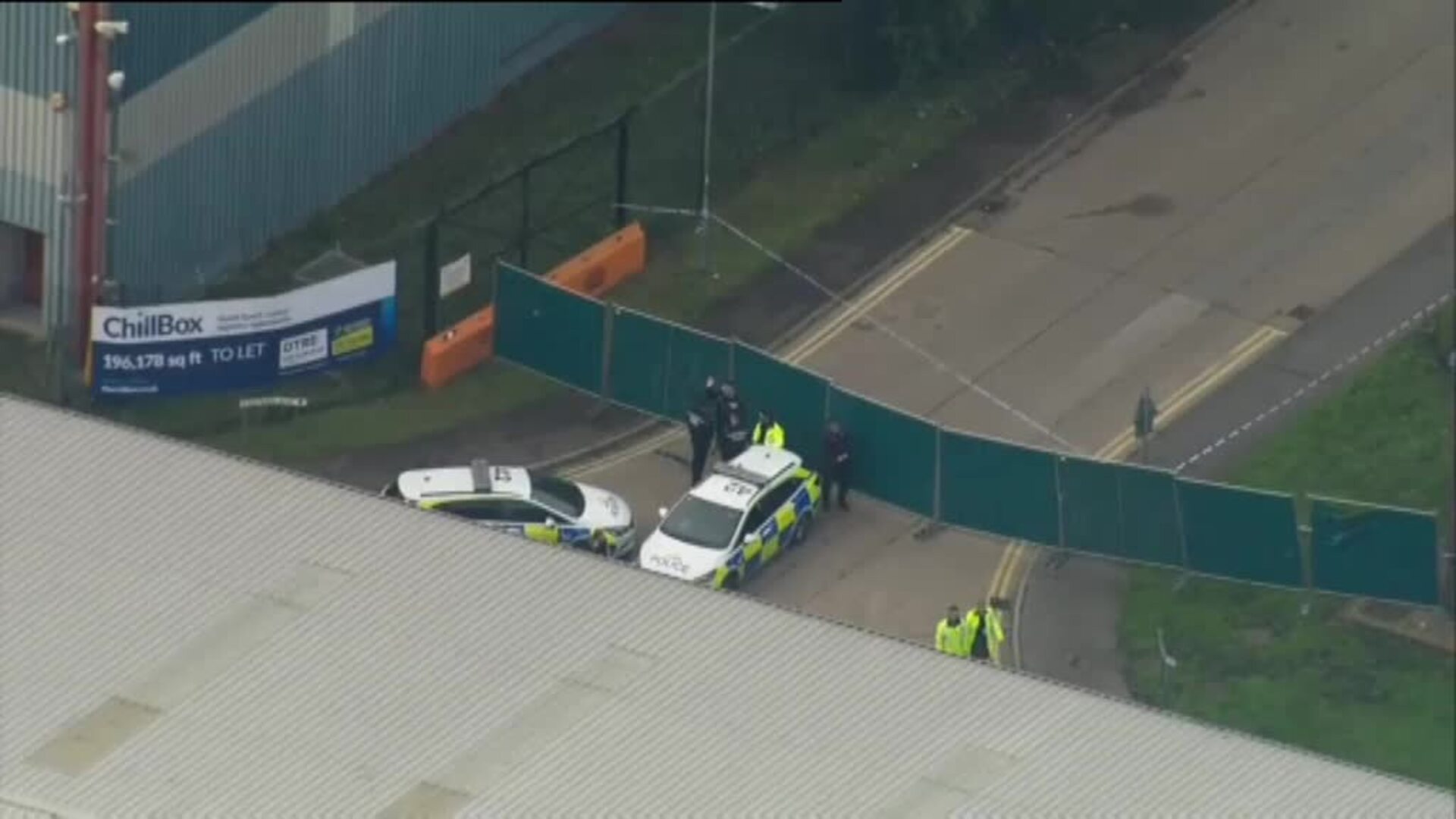 Encuentran 39 cadáveres en el interior de un camión en el Reino Unido