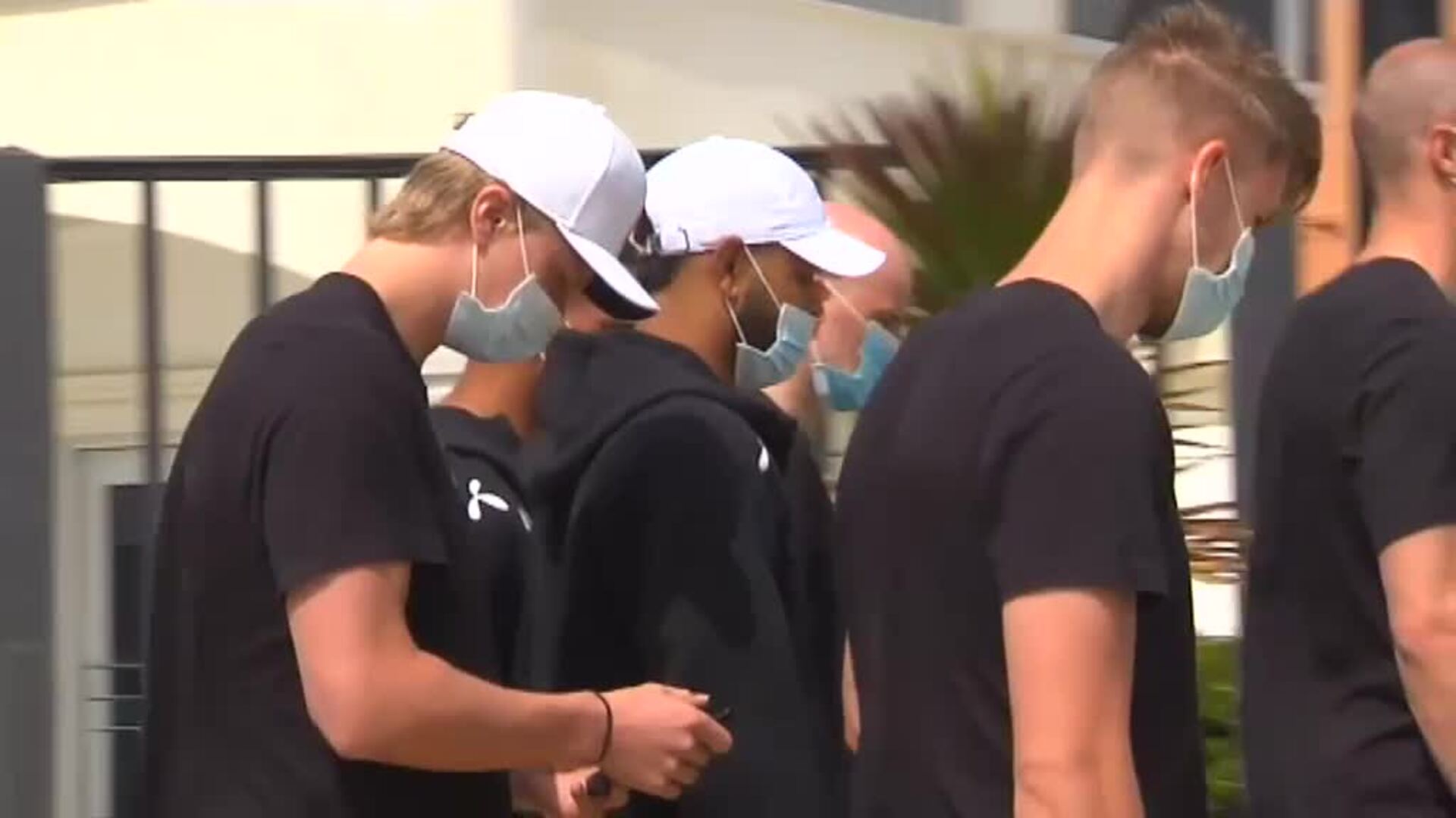 Haaland disfruta de un paseo por Marbella horas antes de enfrentarse a Turquía