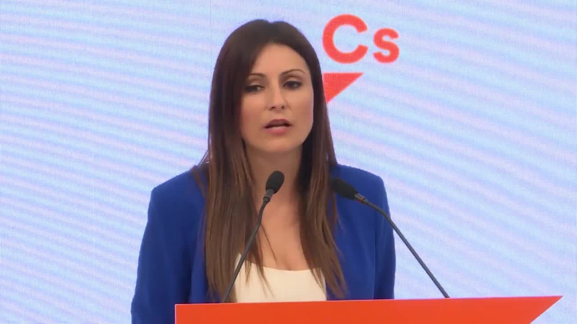 Cs aprueba impulsar una moción de censura contra Torra