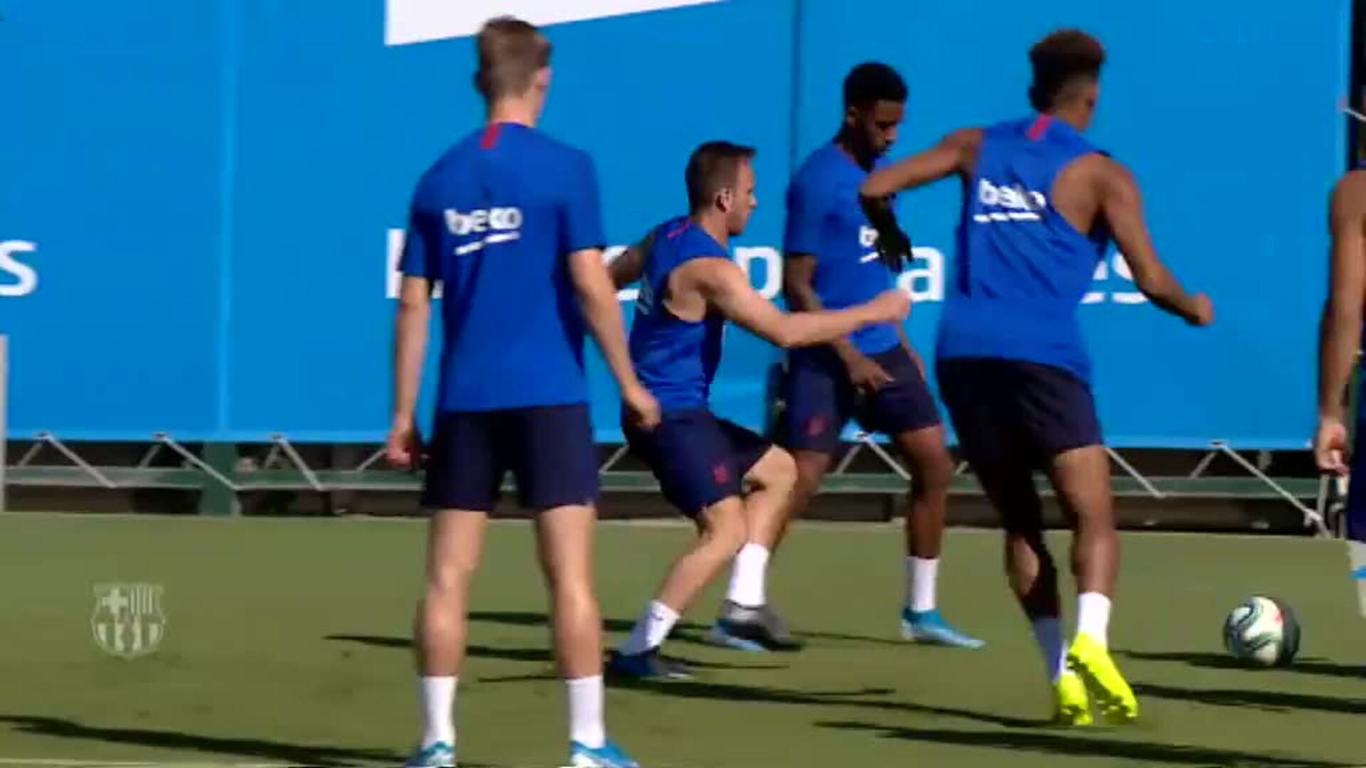 El Barça sigue entrenándose sin Messi