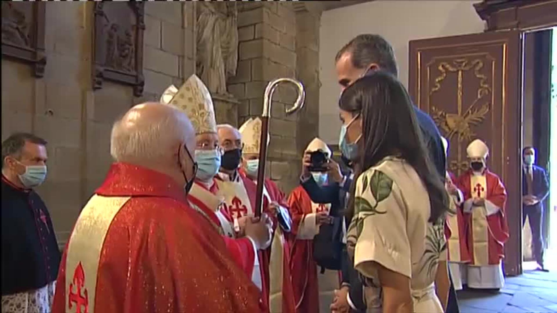 Los Reyes presiden la ofrenda al Apóstol Santiago en el día grande de Galicia
