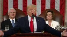 Pelosi rompe el discurso de Trump y otras anécdotas del discurso del Estado de la Unión