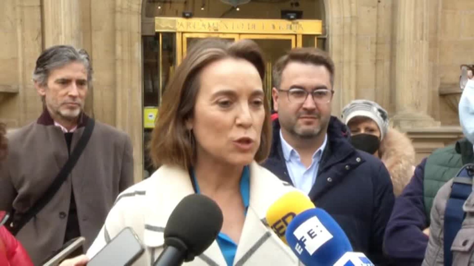 Gamarra apela a la &quot;unidad de todos&quot; dentro del PP porque ahora &quot;no caben divisiones ni ventajismos&quot;