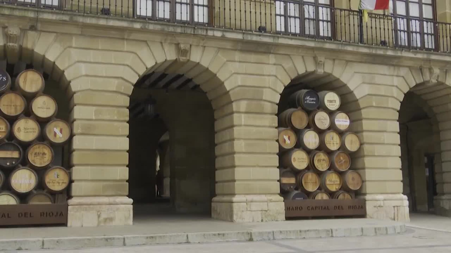 Haro, un año después de los primeros contagios, busca vencer la &quot;batalla&quot; del virus