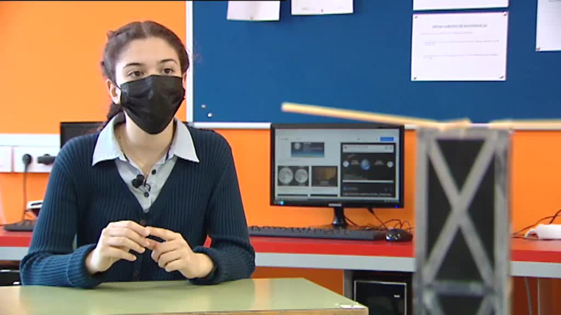 Alumnos de un instituto público de Madrid lanzarán un nano satélite al espacio