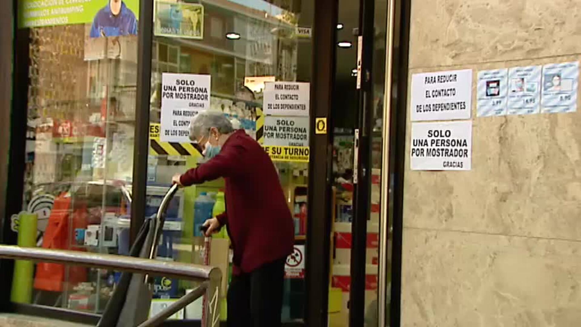 Barrios divididos por las restricciones