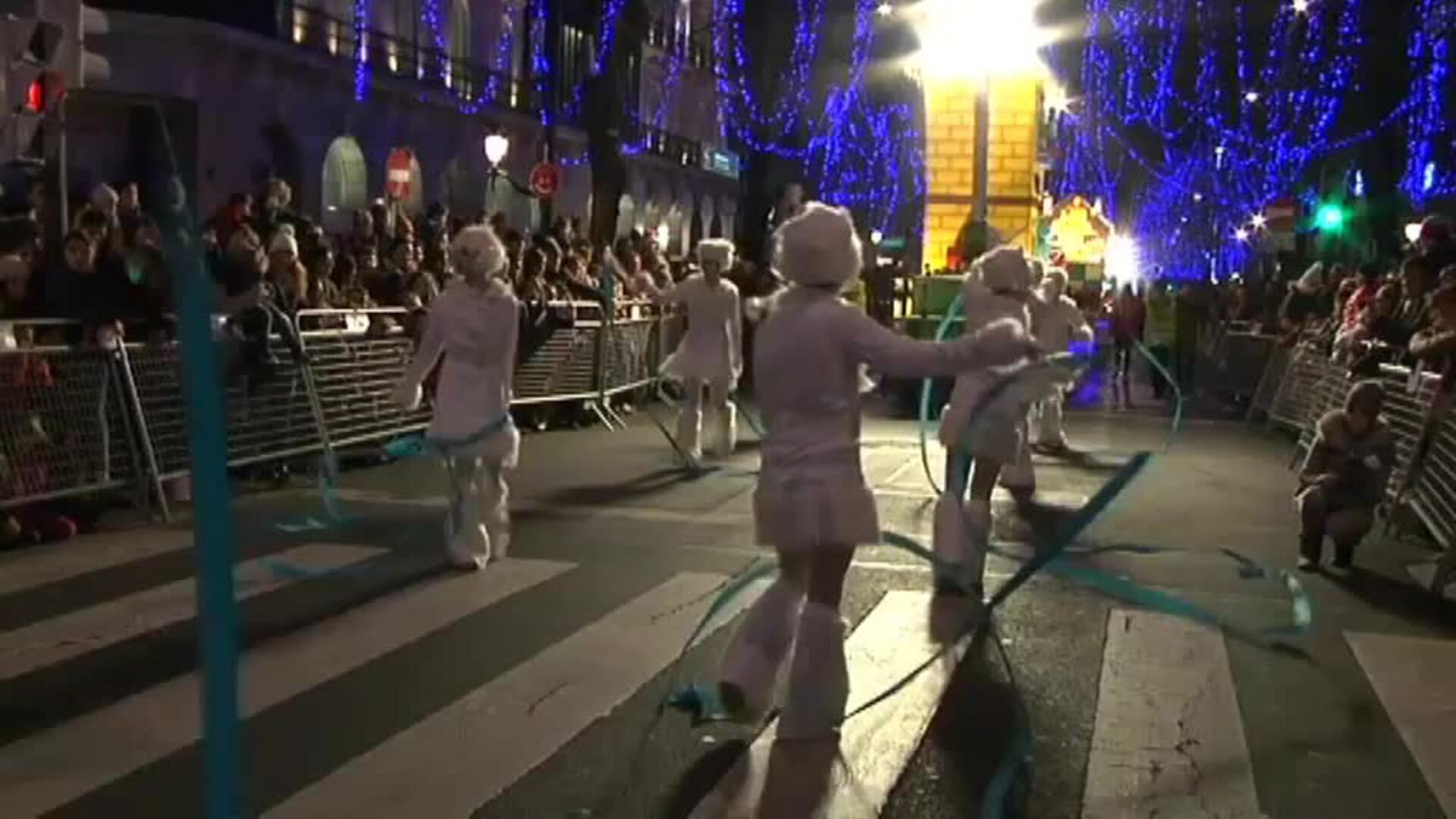 La mayoría de comunidades intenta controlar la circulación del virus a base de pasaporte covid