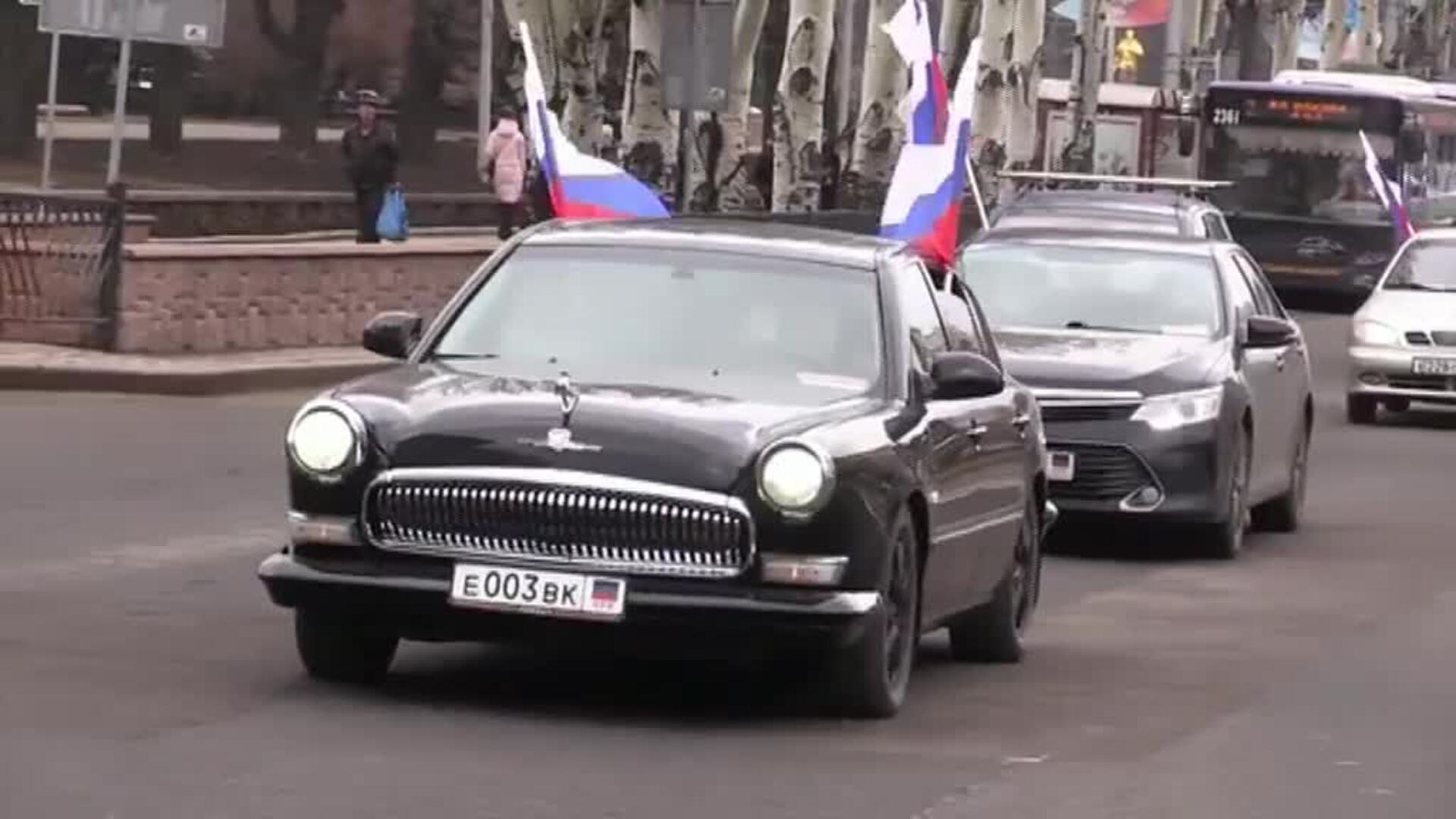 Putin ya tiene la autorización parlamentaria para enviar tropas al Donbás