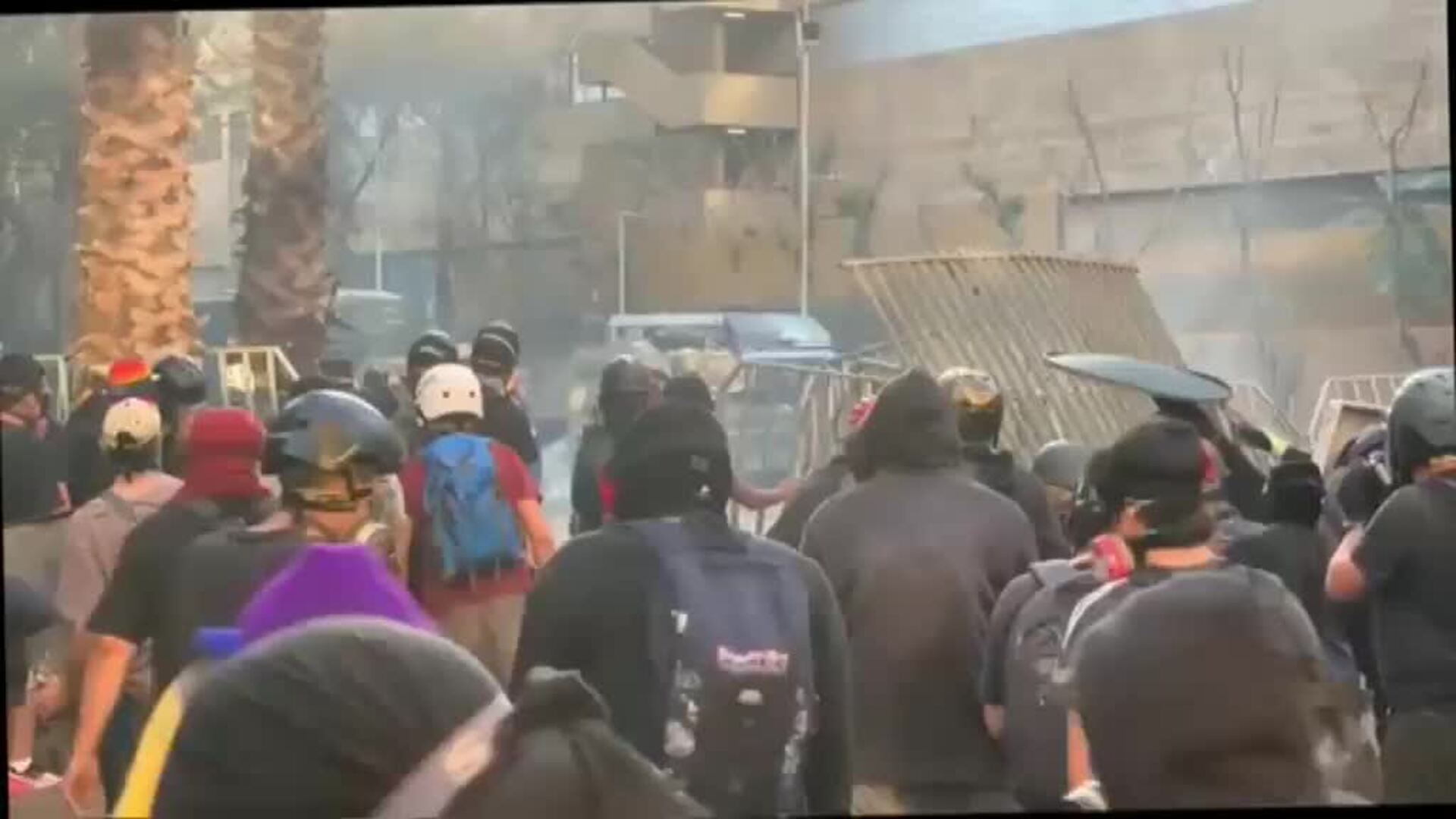 Nuevas protestas en Chile acaban con enfrentamientos entre Policía y manifestantes