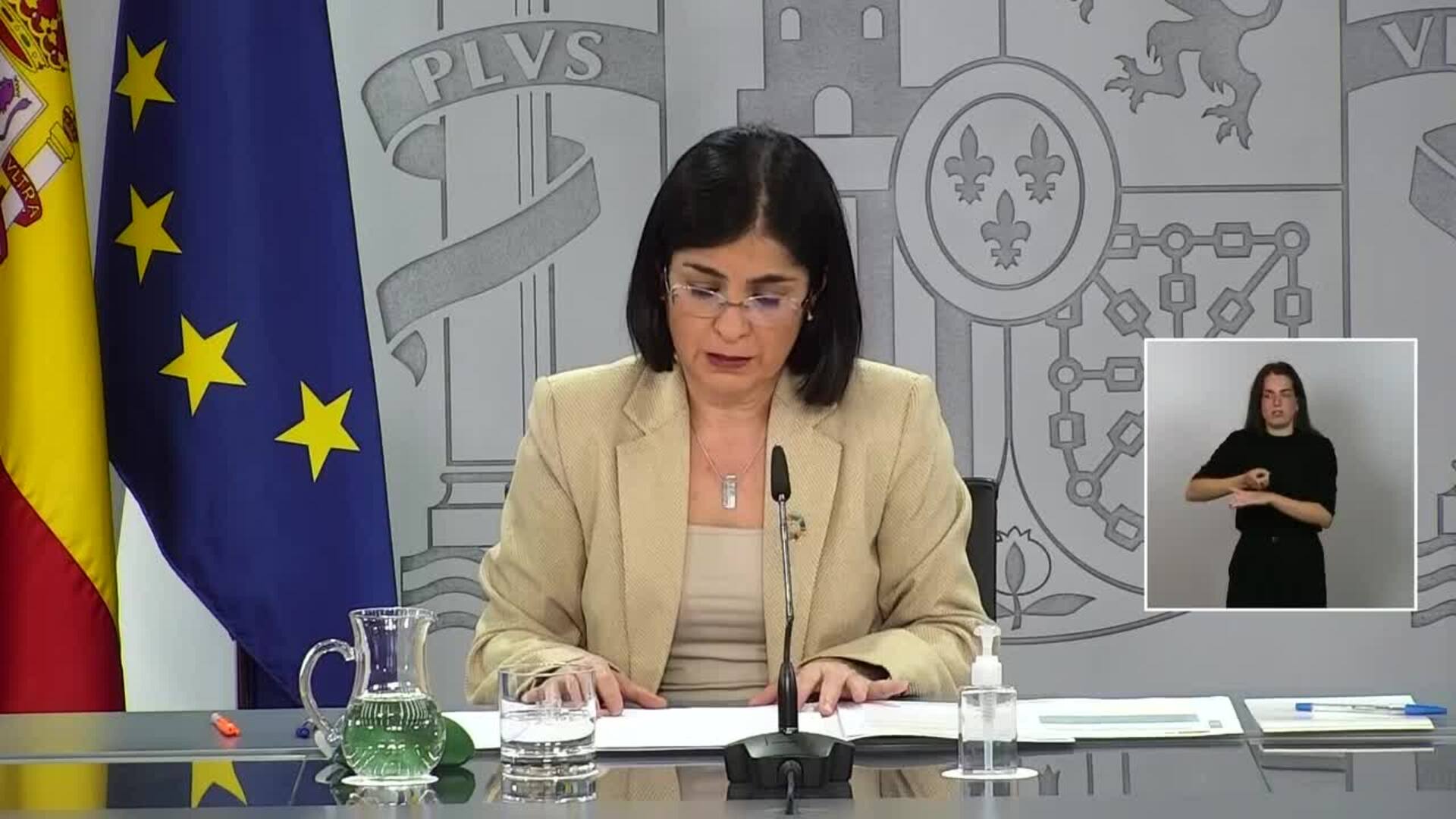 Darias anuncia la &quot;suspensión temporal&quot; de la vacuna de AstraZeneca