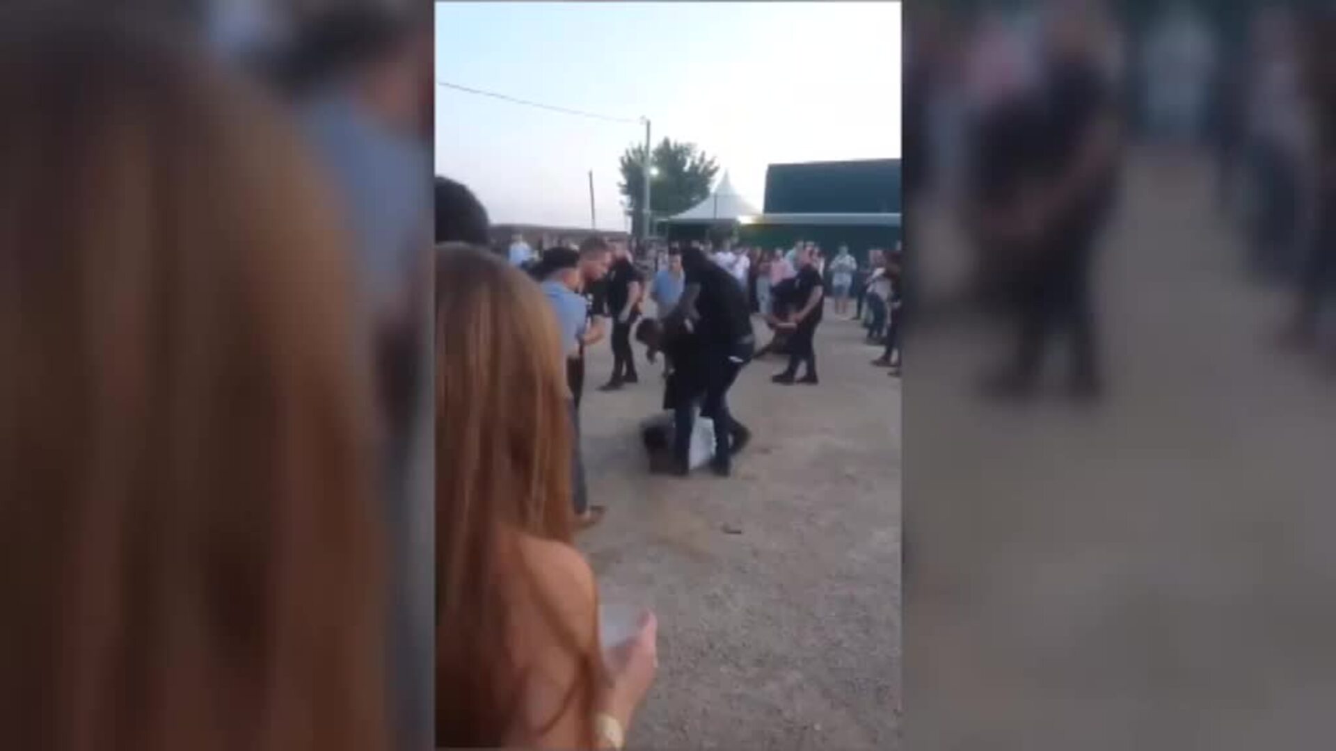 Un joven acaba en el hospital tras una pelea con los porteros de una discoteca en Murcia