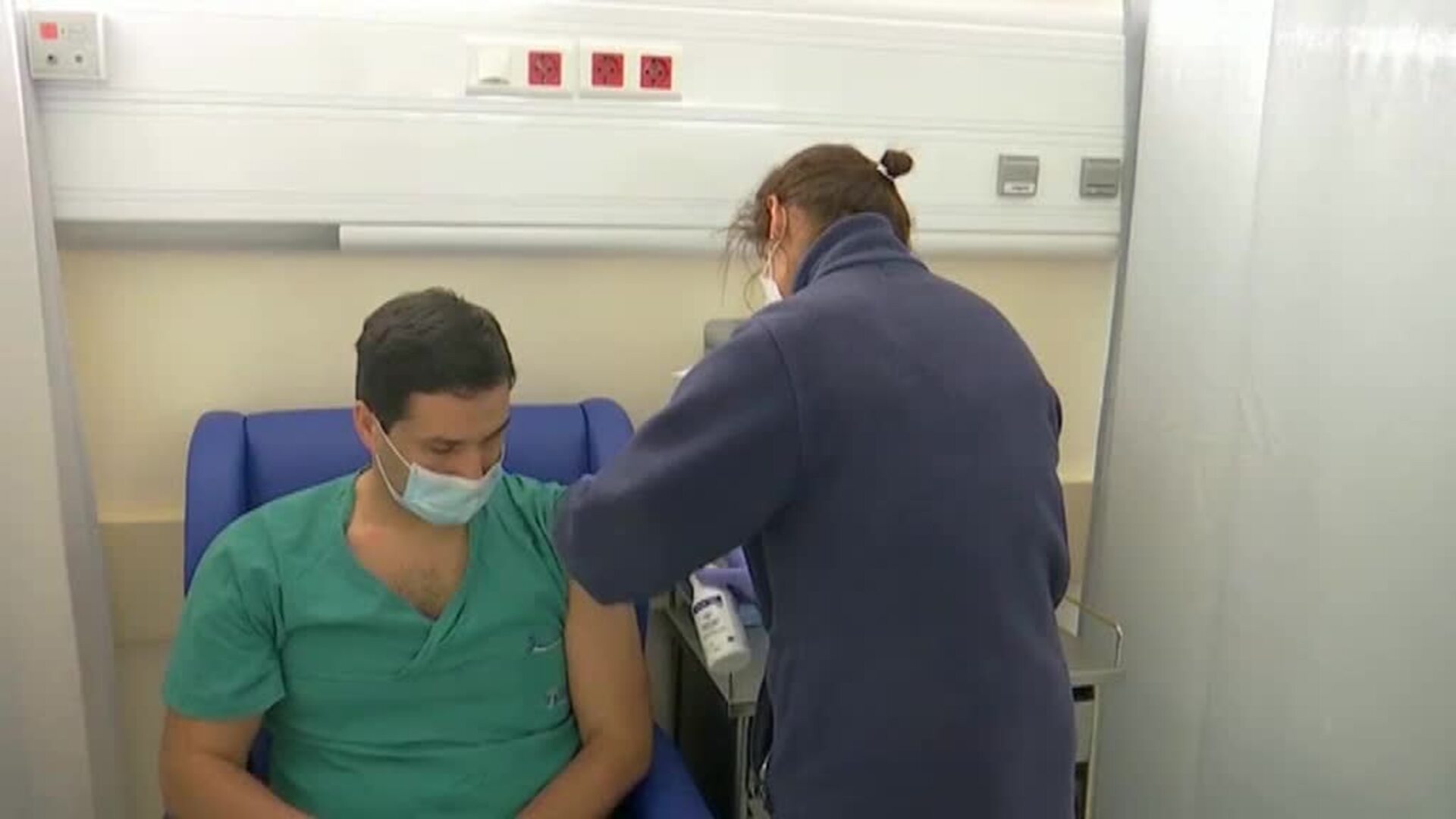 ¿A quién vacunar primero?