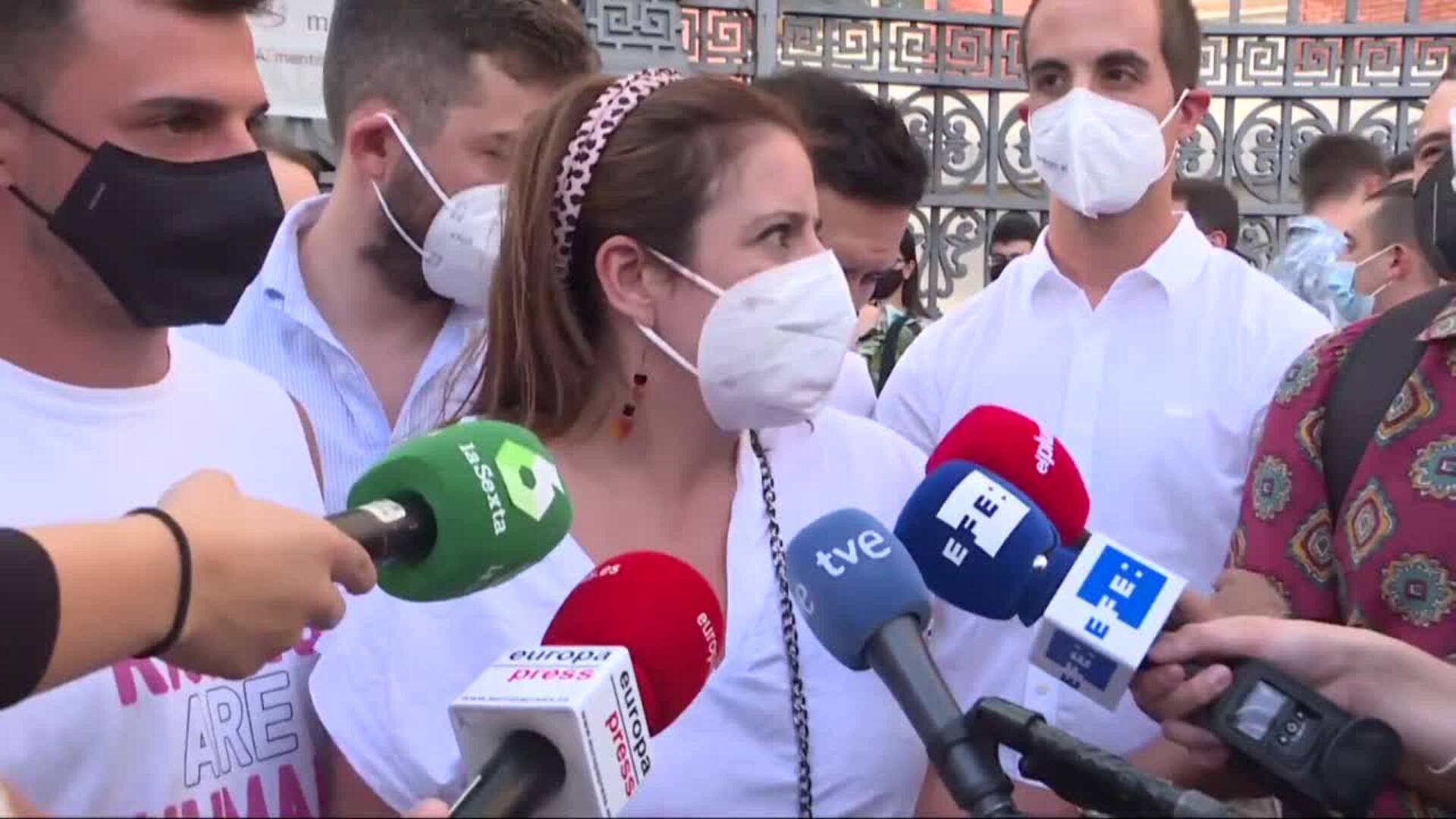 Lastra asegura que menos la derecha y la extrema derecha apoyarán la Ley Trans