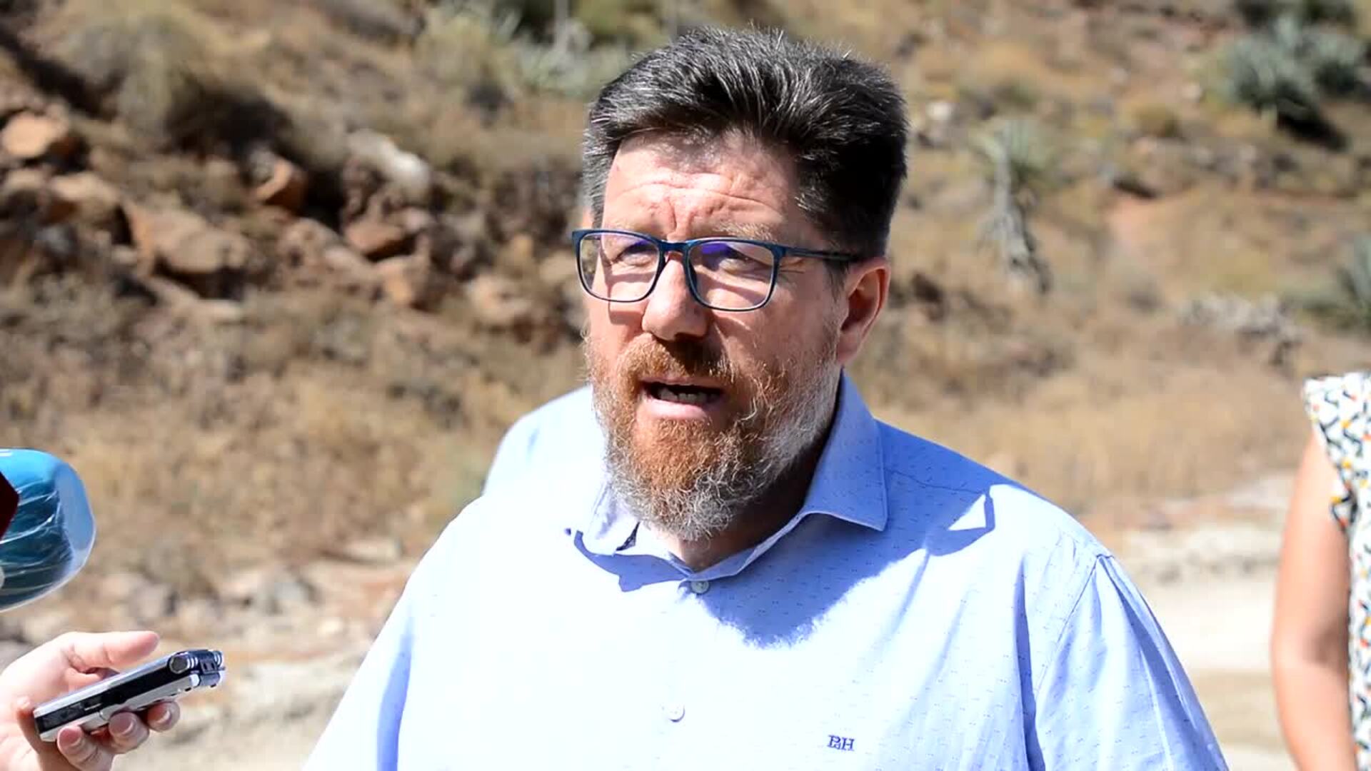 PSOE-A exige a Moreno parar el hotel en Los Genoveses