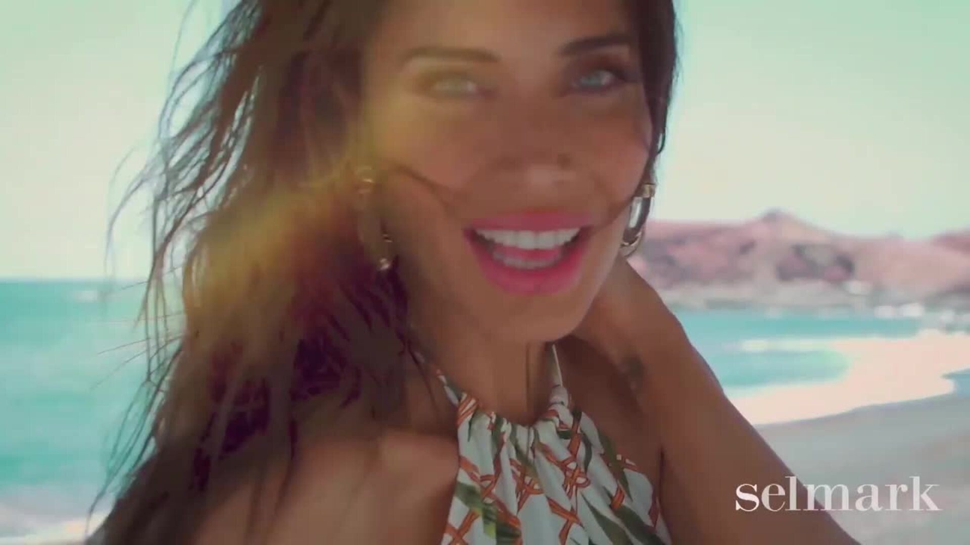 Pilar Rubio lanza colección de baño diseñada en colaboración con &#039;Selmark&#039;