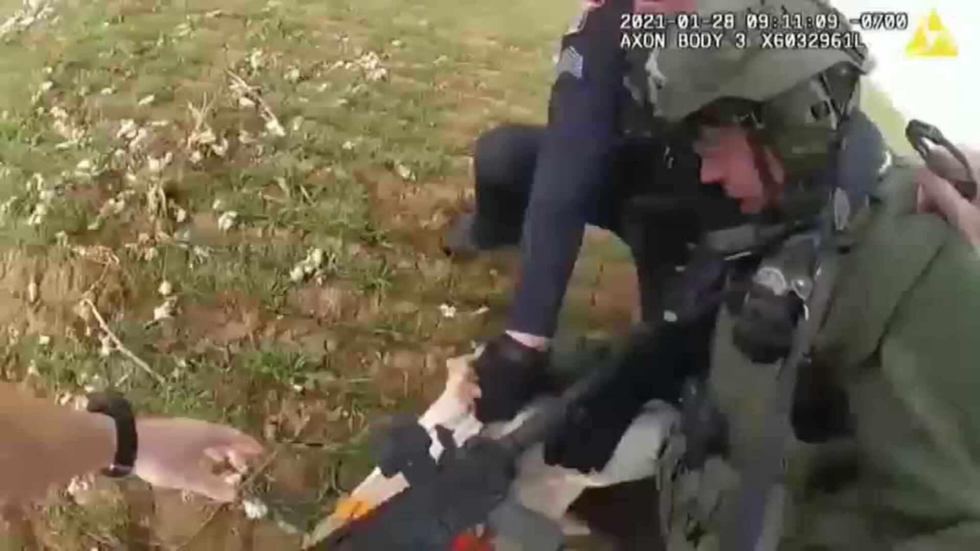 Tras cinco días fugados, dos presos son detenidos en Arizona.