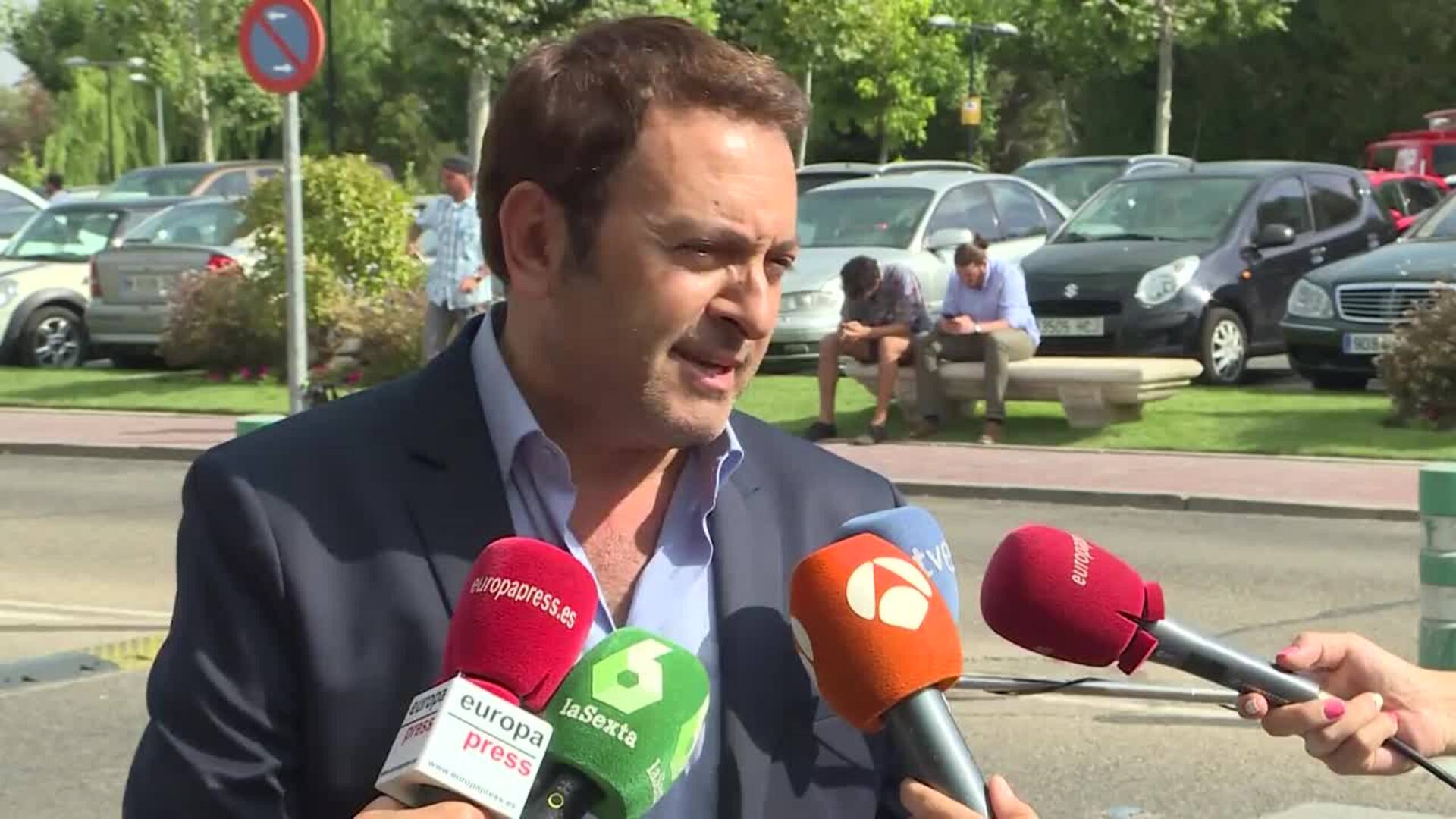 Castillón asegura que Arturo Fernández ha dado &quot;momentos brillantes&quot;