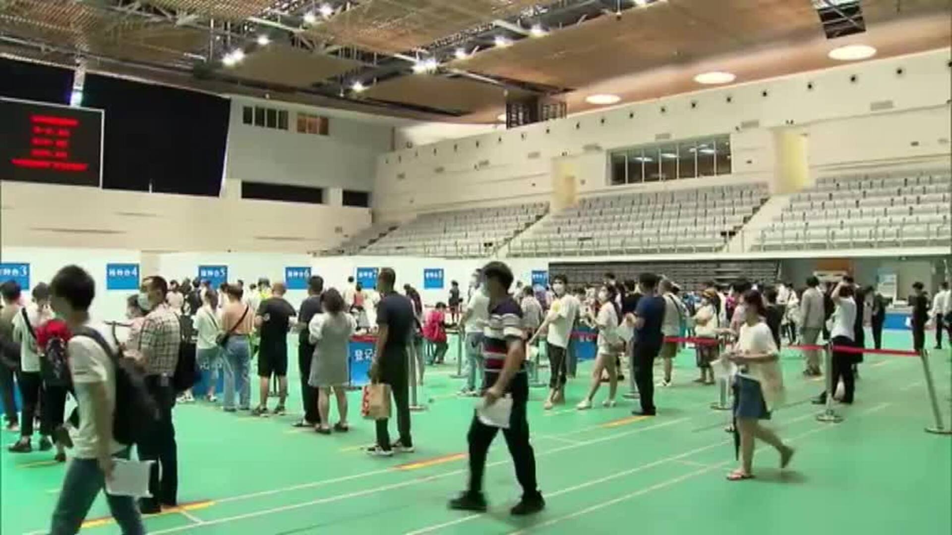 China administra más de 584 millones de dosis de vacunas covid