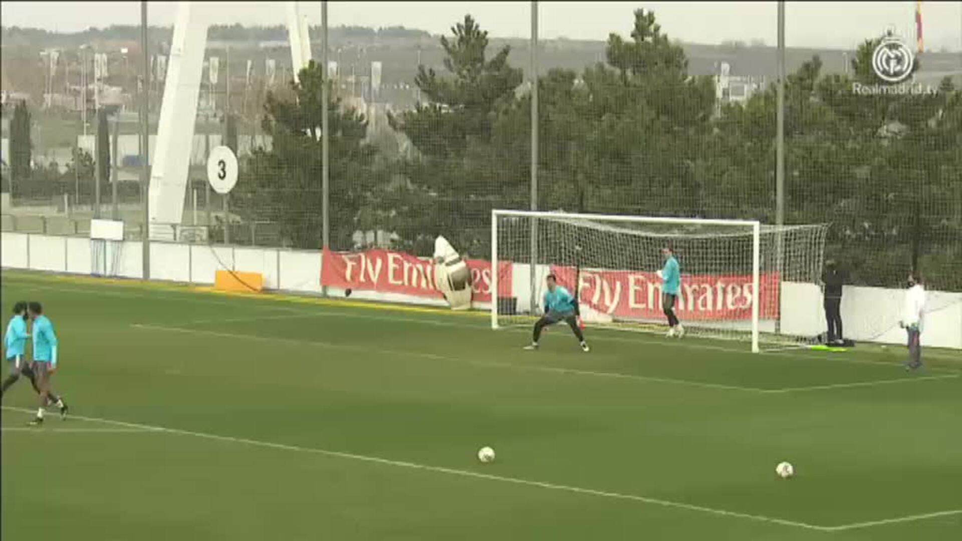 El Real Madrid completa su último entrenamiento antes del encuentro contra el Levante