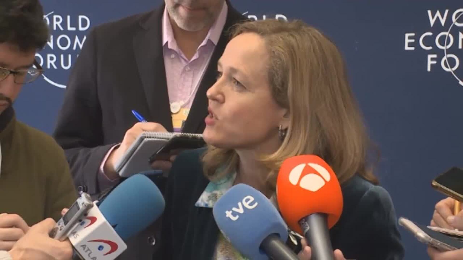 Calviño dice que hay &quot;alineamiento&quot; con Bruselas en políticas económicas