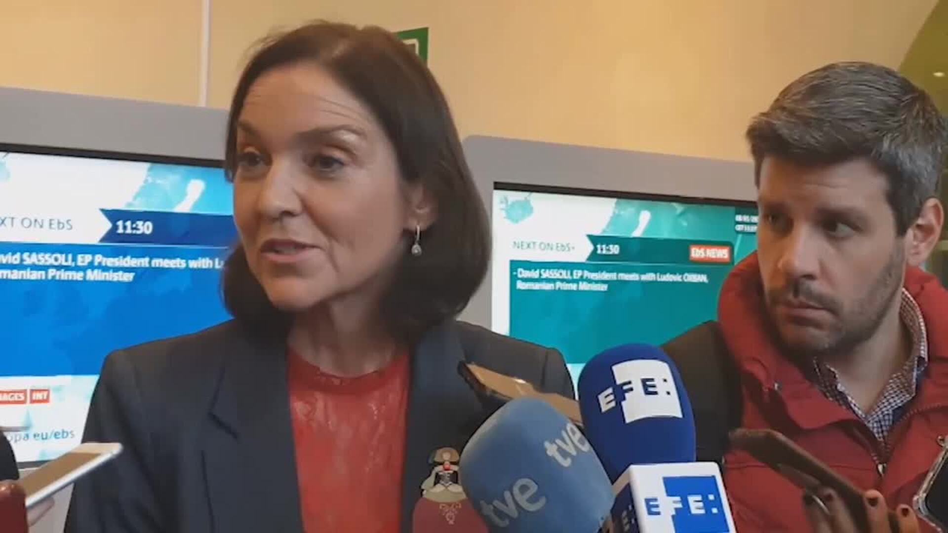 Reyes Maroto: &quot;Estoy a disposición del presidente&quot;