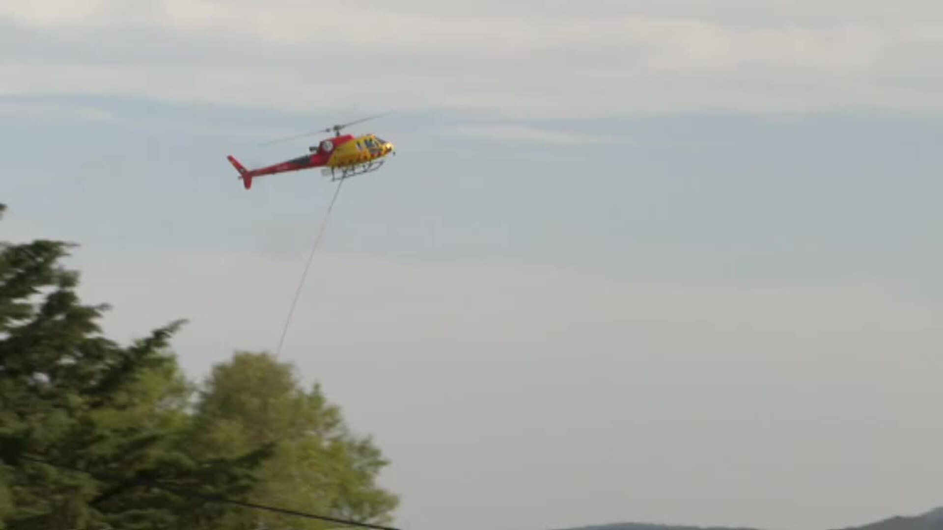 Un incendio forestal en Santa Coloma de Queralt (Tarragona) arrasa ya más de cien hectáreas