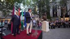 Córdoba homenajea a Antonio Gala con un busto-escultura junto al Gran Teatro de la ciudad