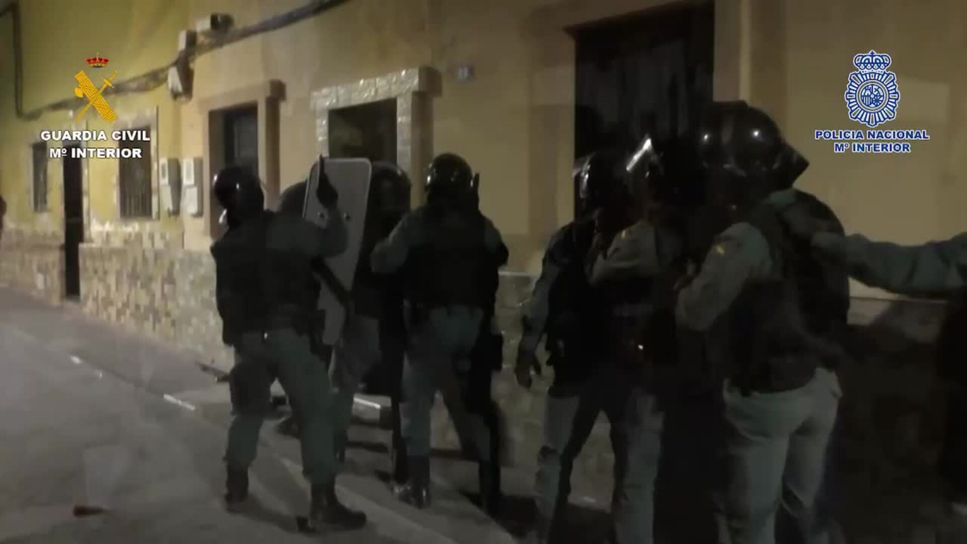 Desarticulada una red que transportaba migrantes a la Península desde Melilla