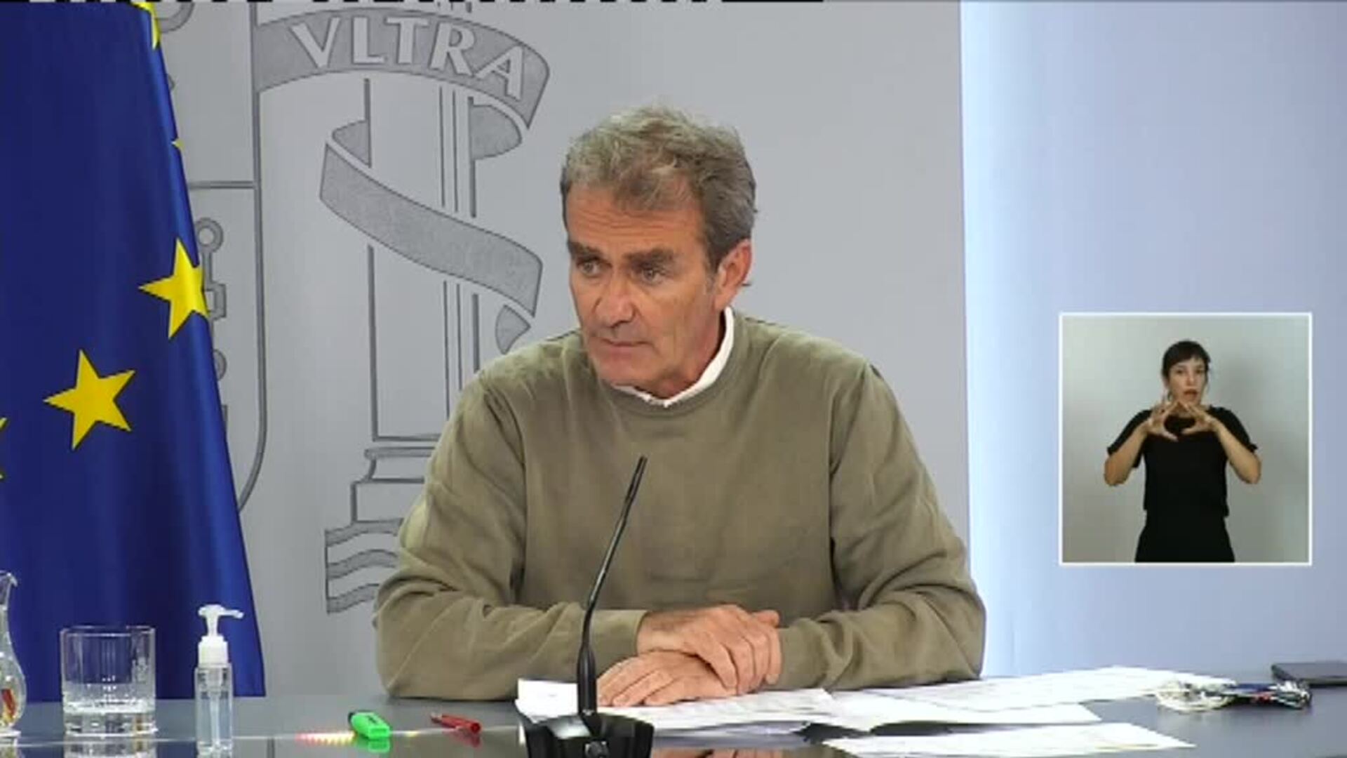 Simón advierte del aumento de presión en el sistema asistencial por el volumen de nuevos casos