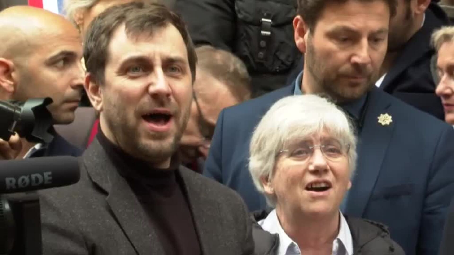 Torra y Puigdemont se dan en Perpiñán un baño de masas independentista