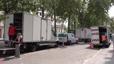 El equipo técnico de la serie Emily en París termina el rodaje en la capital francesa