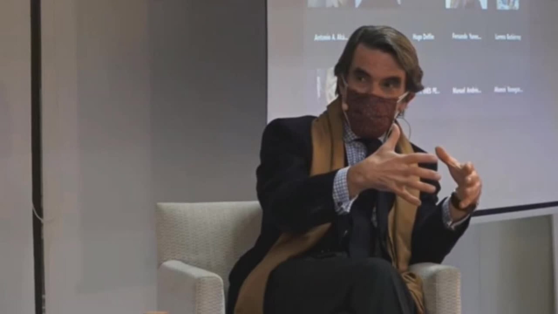 Aznar alerta contra el &quot;no gobierno&quot; de Sánchez