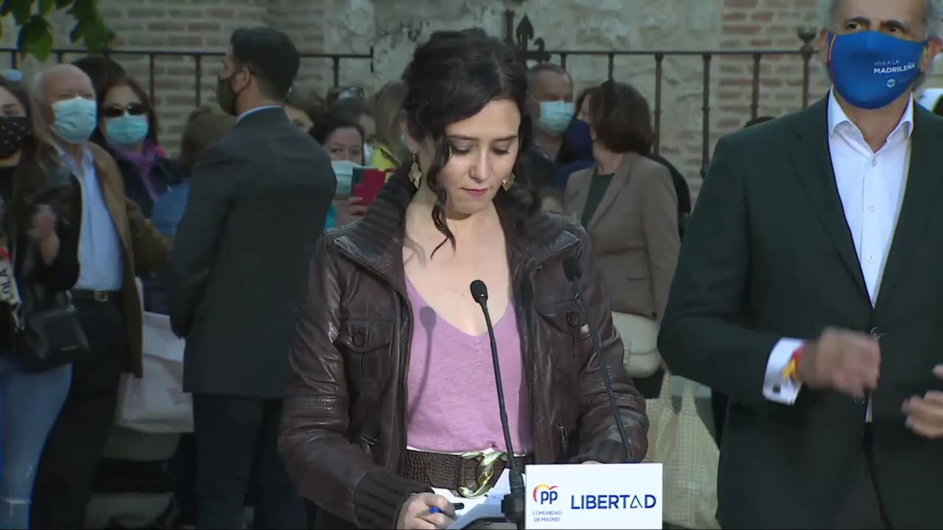 Ayuso, &quot;enternecida&quot; porque Montero e Iglesias se unan para criticarla