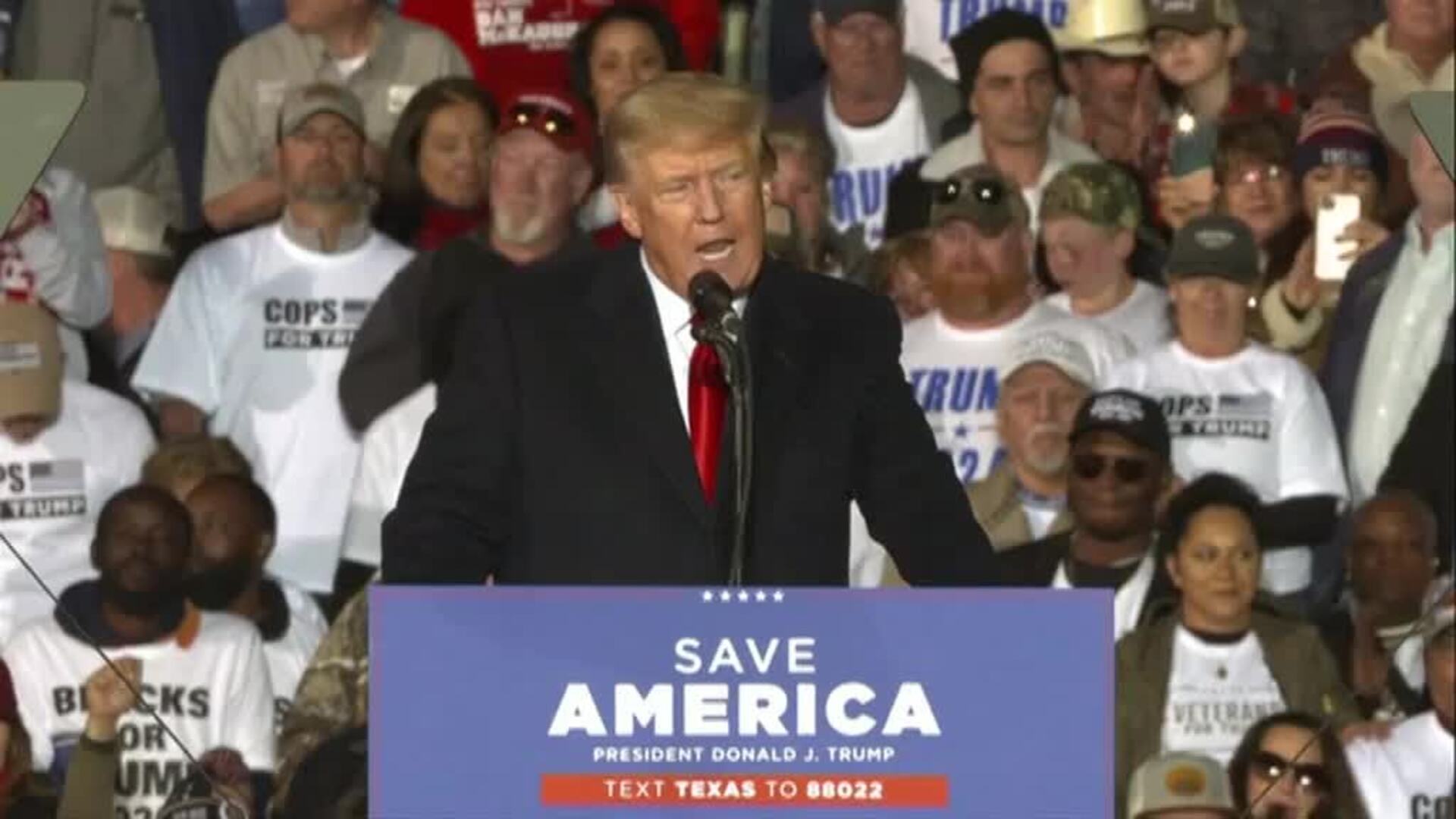 Trump dice que si vuelve a la Casa Blanca indultará a quienes asaltaron el Congreso