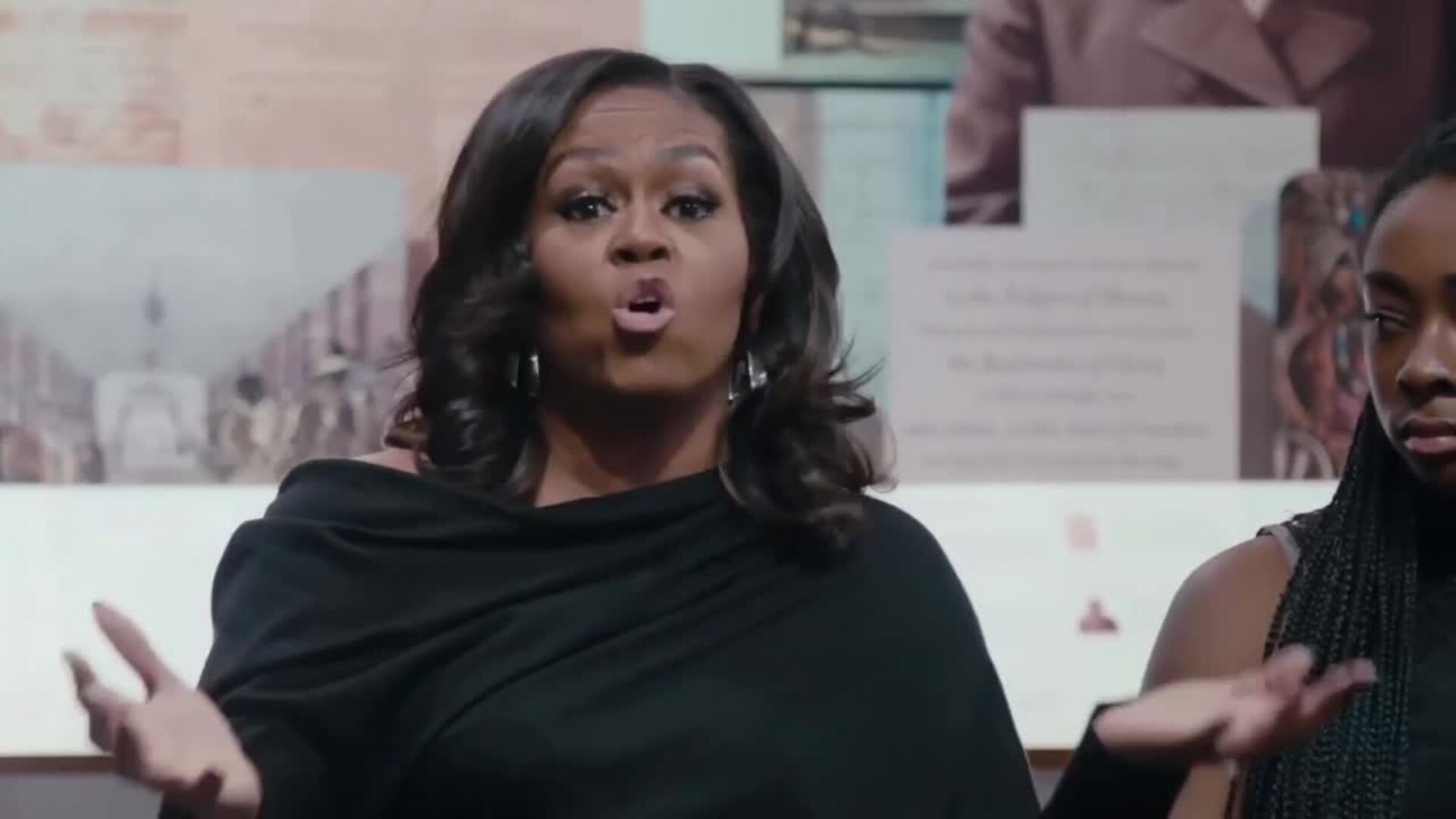Llega a Netflix documental sobre gira de libros de Michelle Obama, &#039;Becoming&#039;