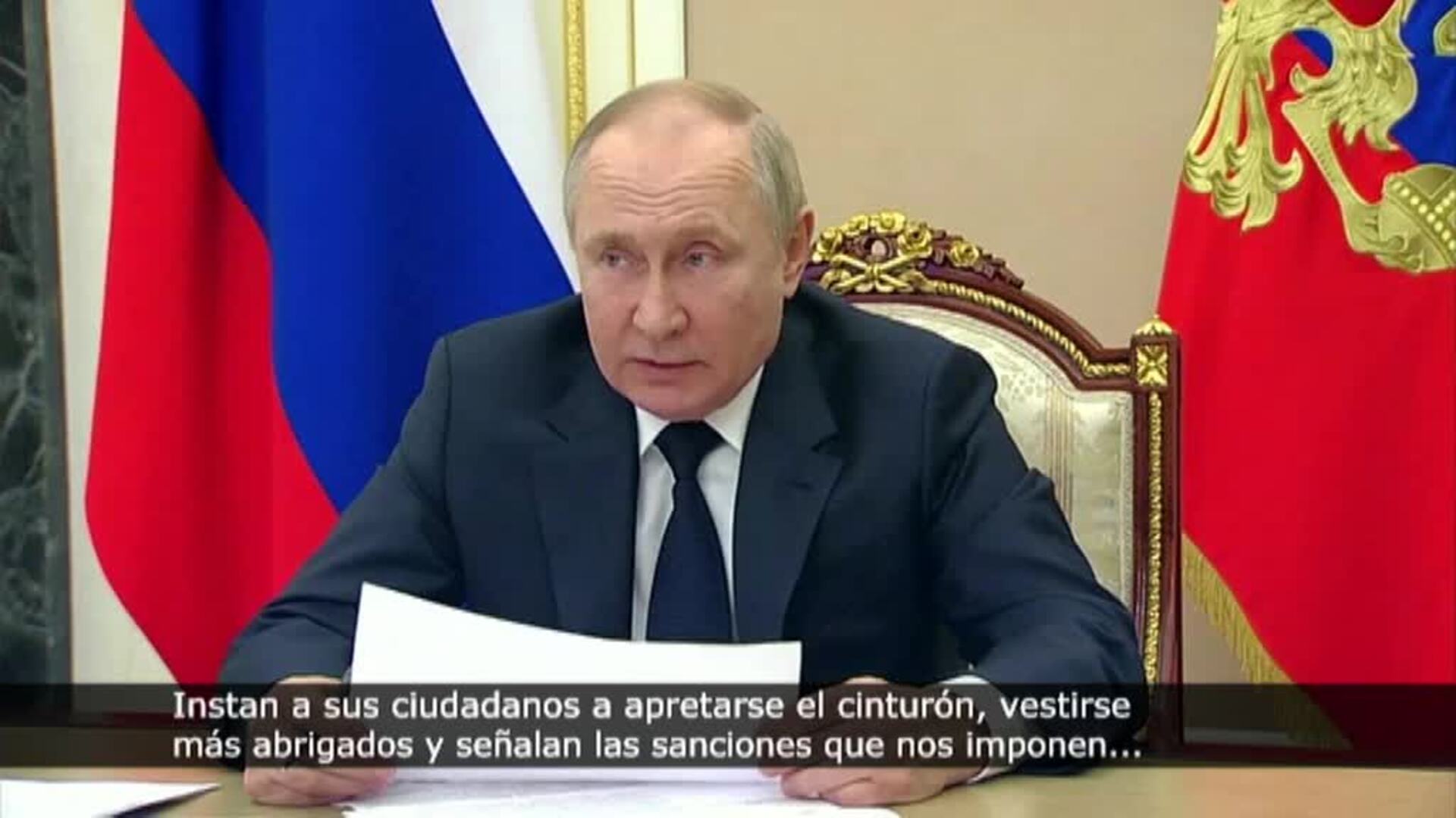 Putin recomienda a Europa que se &quot;apriete el cinturón y se abrigue más&quot; para no depender tanto de la energía rusa