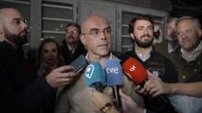 Buxadé arranca la campaña europea con la pegada de carteles en León