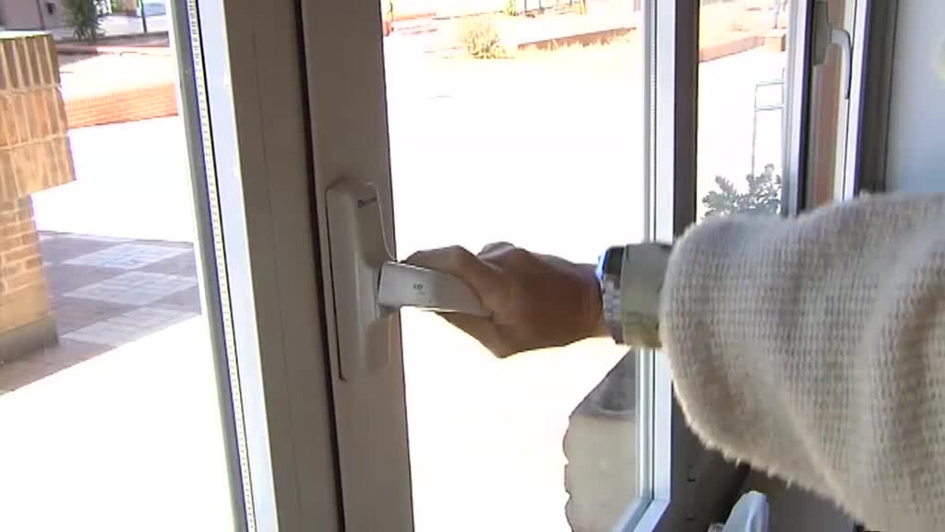 Lo más peligroso para la propagación del coronavirus es compartir el aire en lugares cerrados