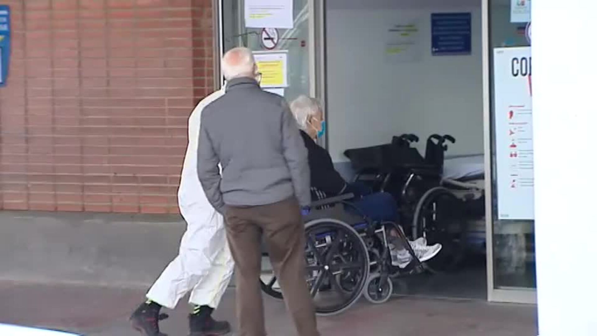 Los celadores reclaman más protección y regulación en su lucha contra el coronavirus