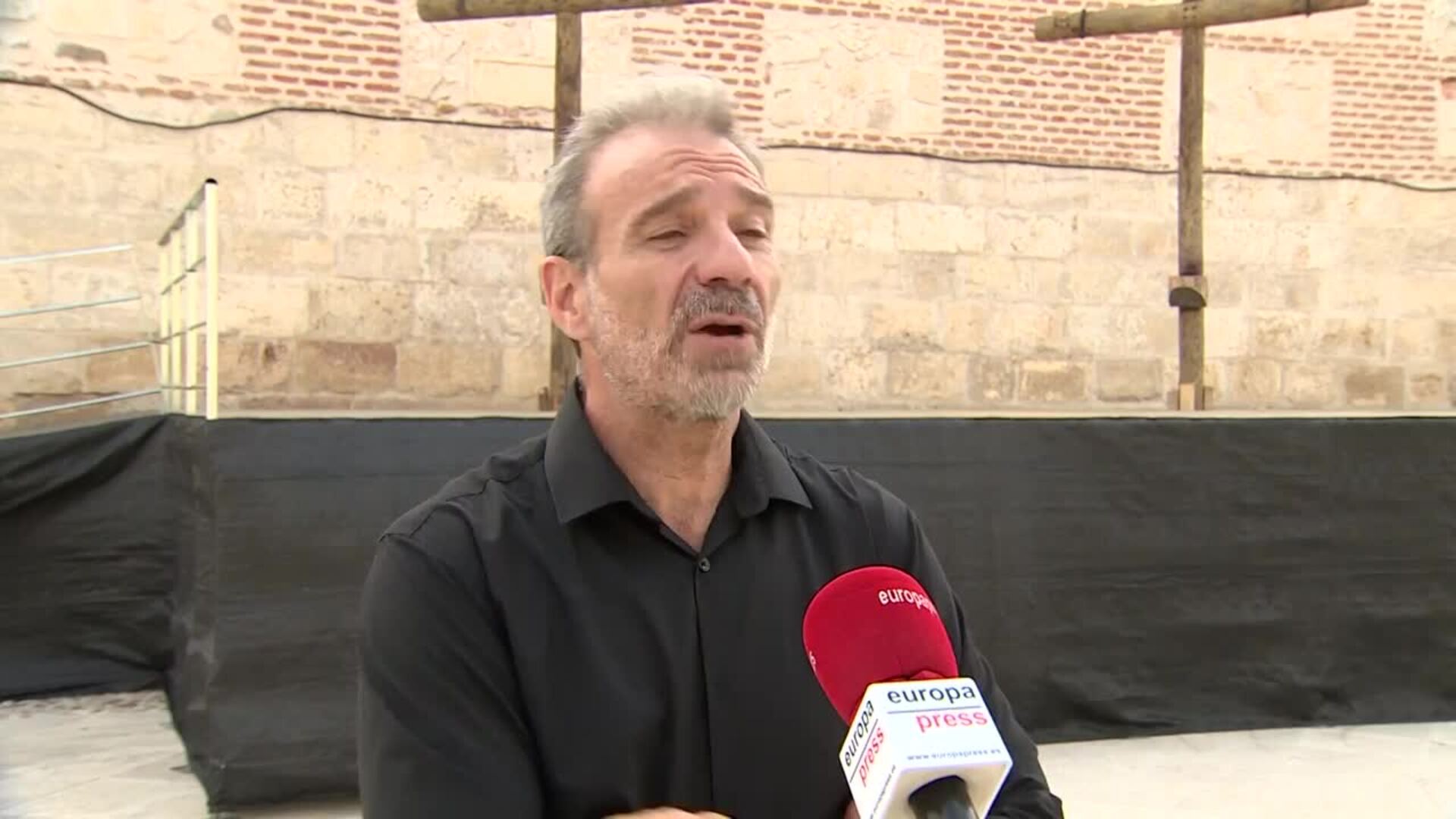 Vecinos de Daganzo (Madrid) se preparan para representar la Pasión de Cristo